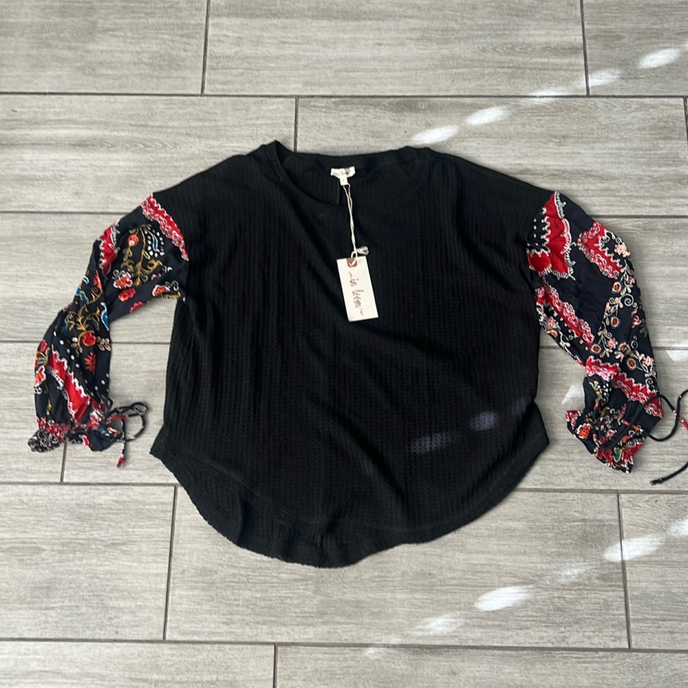 In Bloom Waffle Knit Print Sleeve Bohemian Top Size Small NWT